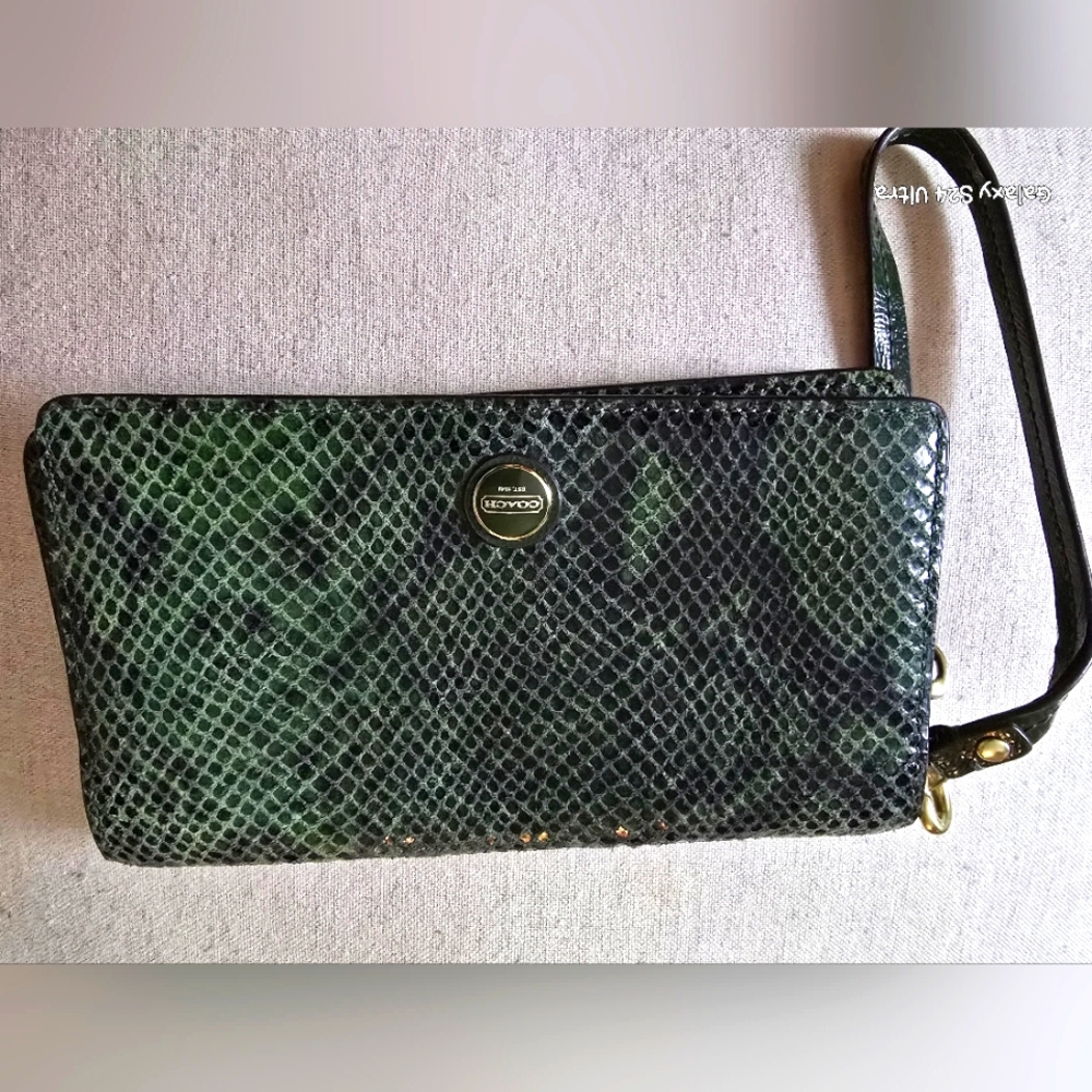 Coach Snakeskin/ Python Textured Wallet/ Wristlet… - image 1